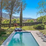 펜션 Provencal With Pool In Collobrieres *