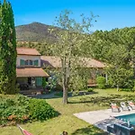 펜션 Provencal With Pool In Collobrieres *