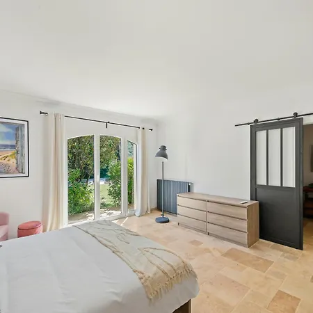 Villa Provencale Avec Piscine A Collobrieres * Conty