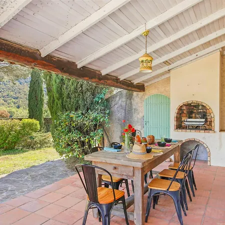 Villa Provencale Avec Piscine A Collobrieres Holiday home *
